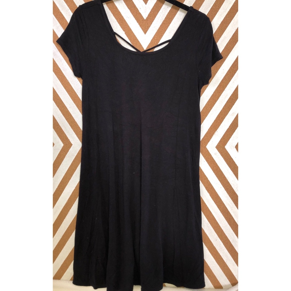 Socialite T-shirt Dress